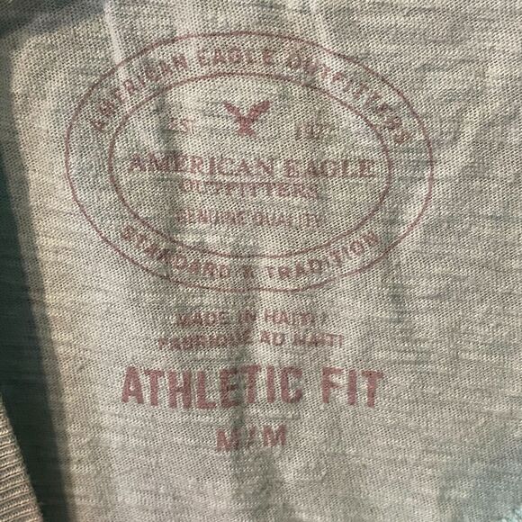 American Eagle Outfitters Top M Single Stitch Flocked Lettering Thrashed Grunge - Picture 4 of 11